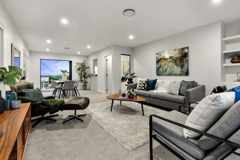 Photo of property in 4/20 Tui Glen Road, Birkenhead, Auckland, 0626