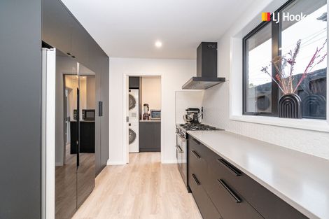 Photo of property in 2 Rutland Street, Mornington, Dunedin, 9011