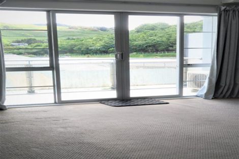 Photo of property in Monterey Apartments, 62/232 Middleton Road, Glenside, Wellington, 6037