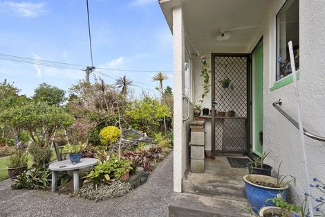 Photo of property in 31 Wrantage Street, Westown, New Plymouth, 4310