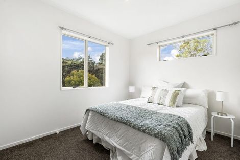 Photo of property in 66 Spinella Drive, Bayview, Auckland, 0629