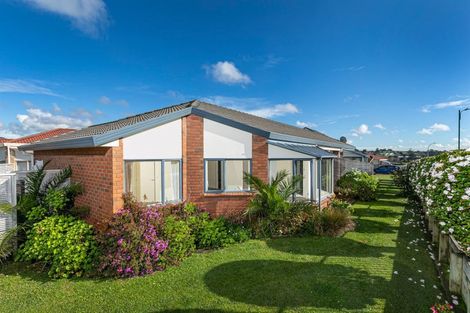 Photo of property in 36/169 Sturges Road, Henderson, Auckland, 0612