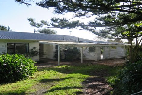 Photo of property in 106 Valley Road, Paraparaumu, 5032