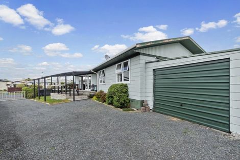 Photo of property in 14 Susan Place, Deanwell, Hamilton, 3206