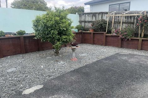 Photo of property in 80 Landing Drive, Albany, Auckland, 0632