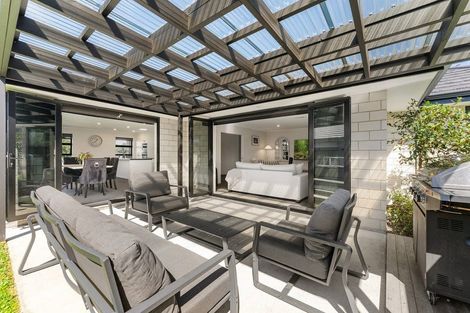 Photo of property in 29 Leet Crescent, Papamoa Beach, Papamoa, 3118