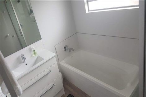 Photo of property in 273/1 Mangorei Road, Merrilands, New Plymouth, 4312