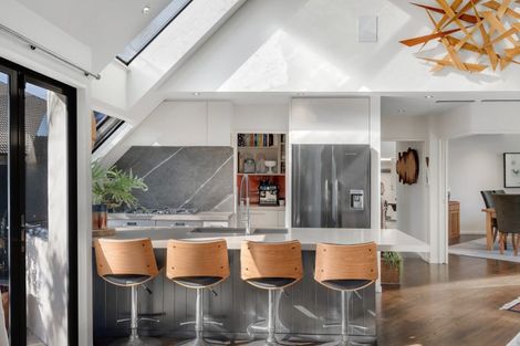 Photo of property in 9 Manor Park, Sunnyhills, Auckland, 2010