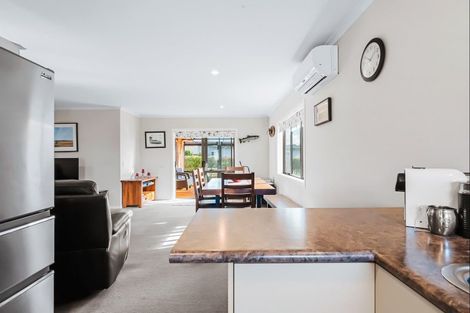 Photo of property in 11 Marshall Close, Motuoapa, Turangi, 3382