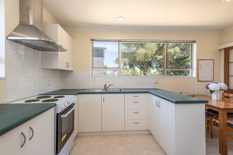 Photo of property in 43 Strathfield Avenue, Dallington, Christchurch, 8061