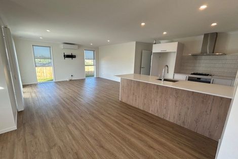 Photo of property in 152 Hitchen Road, Pokeno, 2402