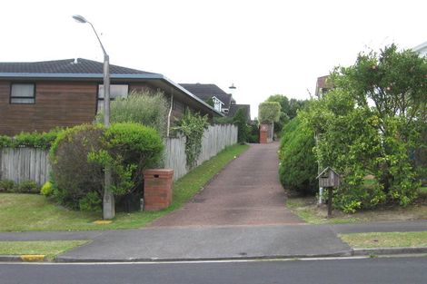 Photo of property in 14 Cherub Place, West Harbour, Auckland, 0618