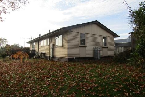 Photo of property in 27 Te Rangitautahanga Road, Turangi, 3334