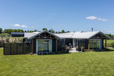 Photo of property in 211c Racecourse Road, Waipukurau, 4282