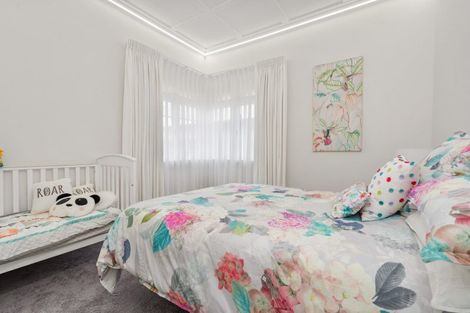 Photo of property in 16 Zealandia Street, Kensington, Whangarei, 0112