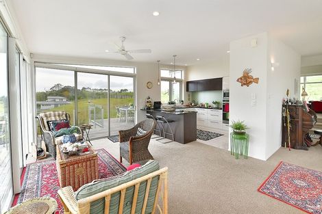 Photo of property in 24 Albro Lane, Algies Bay, Warkworth, 0920