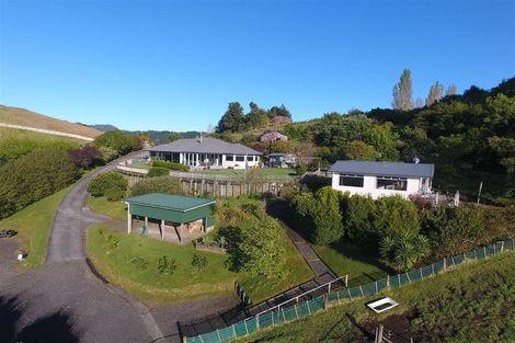 Photo of property in 29 Manuka Drive, Whangamata, 3691