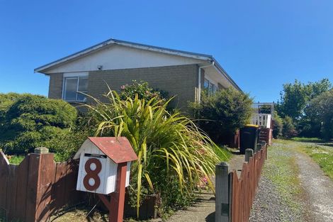 Photo of property in 8 O'byrne Street, Waikiwi, Invercargill, 9810