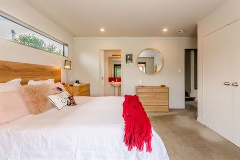 Photo of property in 26 Eruini Street, Waikanae Beach, Waikanae, 5036