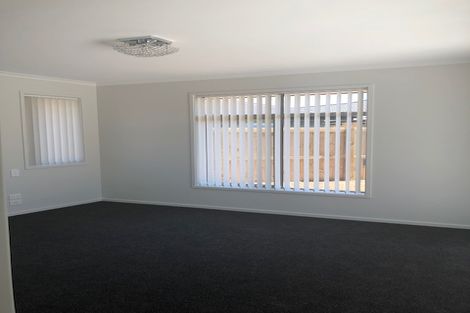 Photo of property in 21 Naeo Close, Papamoa Beach, Papamoa, 3118