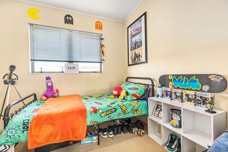 Photo of property in 2/150 Chapel Road, Flat Bush, Auckland, 2019