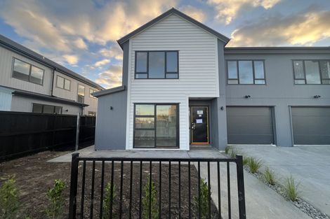 Photo of property in 11b Markham Place, Bucklands Beach, Auckland, 2012