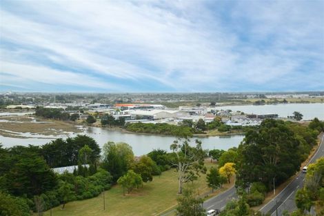 Photo of property in 11 Osmond Lane, Mount Pleasant, Christchurch, 8081