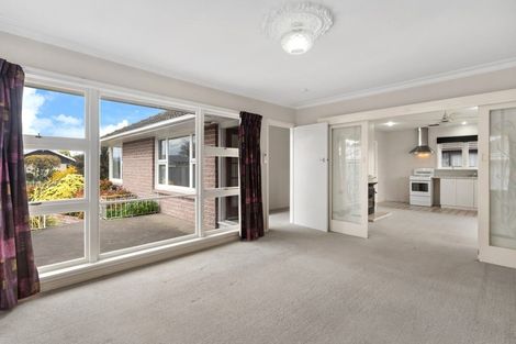 Photo of property in 4 Dunstan Crescent, Hornby, Christchurch, 8042