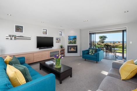 Photo of property in 341a Oceanbeach Road, Mount Maunganui, 3116