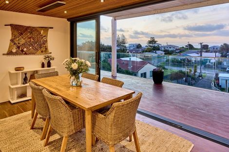 Photo of property in 44a Moana Street, Otaki Beach, Otaki, 5512