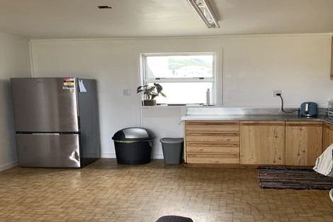 Photo of property in 163 Rongotai Road, Kilbirnie, Wellington, 6022