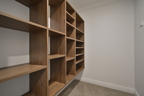 Photo of property in 127 Arataki Road, Havelock North, 4130