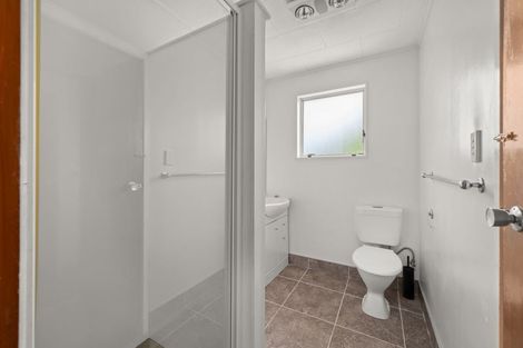 Photo of property in 38 Farrand Road, Kumeu, 0891