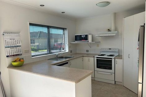Photo of property in 32 Parewaitai Court, Papamoa Beach, Papamoa, 3118