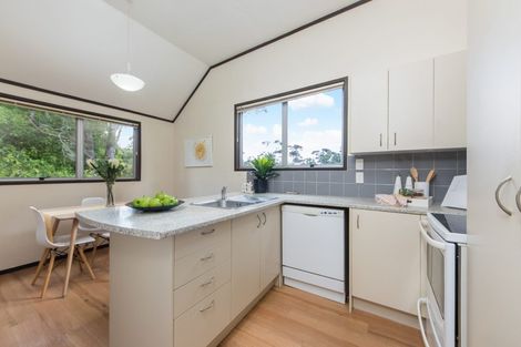 Photo of property in 4/112 Coronation Road, Hillcrest, Auckland, 0627