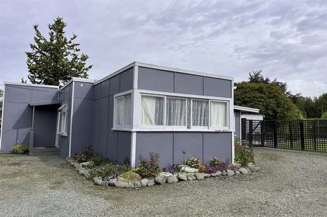 Photo of property in 53 Main North Road, Geraldine, 7930