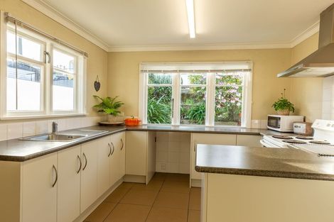 Photo of property in 157 Easther Crescent, Kew, Dunedin, 9012
