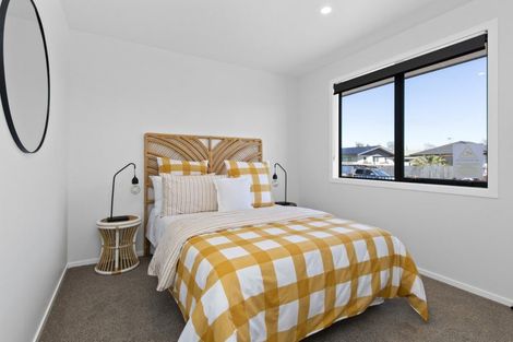 Photo of property in 2/16 Betley Crescent, Fairview Downs, Hamilton, 3214