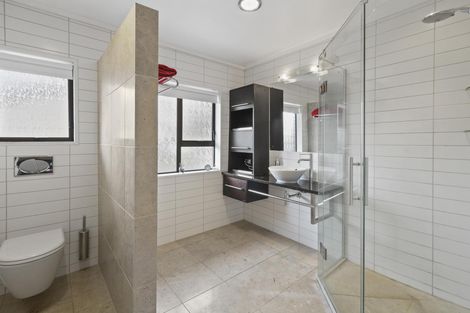 Photo of property in 8 Gigi Place, Conifer Grove, Takanini, 2112