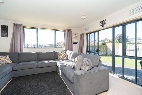 Photo of property in 23 Pointon Glade, Grandview Heights, Hamilton, 3200