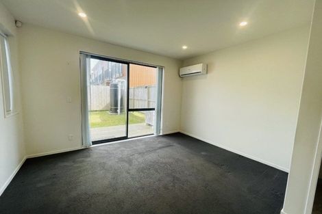 Photo of property in 9/1 Sylvan Crescent, Te Atatu South, Auckland, 0610