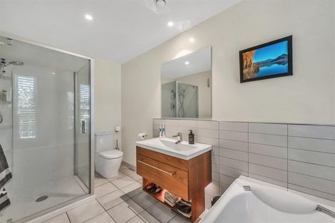 Photo of property in 49 Coolspring Way, Redwood, Christchurch, 8051