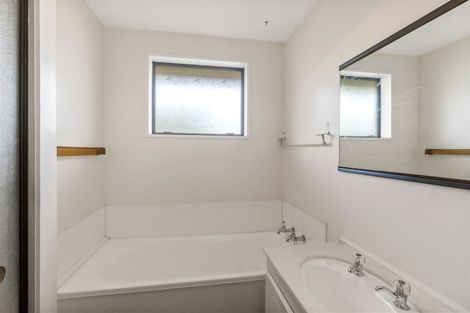 Photo of property in 2/359 Main South Road, Hornby, Christchurch, 8042