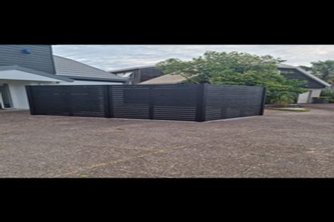 Photo of property in 2/96 Frank Nobilo Drive, Golflands, Auckland, 2013