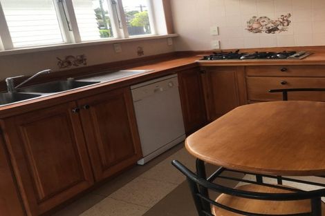 Photo of property in 18 Arawa Road, Hataitai, Wellington, 6021