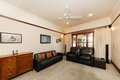 Photo of property in 79 Cashmere Drive, Fitzherbert, Palmerston North, 4410