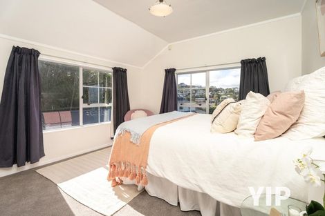 Photo of property in 35 Old Coach Road, Johnsonville, Wellington, 6037