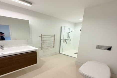 Photo of property in 214 Hobsonville Point Road, Hobsonville, Auckland, 0616