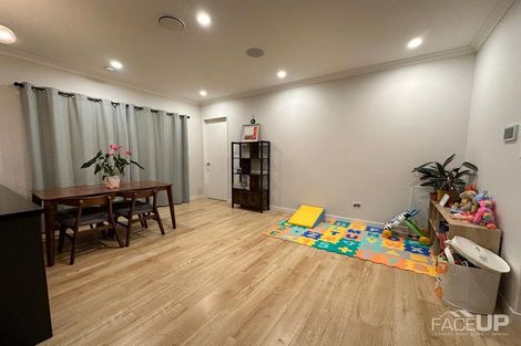 Photo of property in 21 Holcroft Street, Papakura, 2110