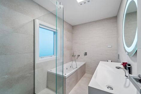 Photo of property in 27 Bearing Parade, Long Bay, Auckland, 0630